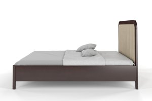 Tapicerowane łóżko drewniane bukowe Visby MODENA z wysokim zagłówkiem